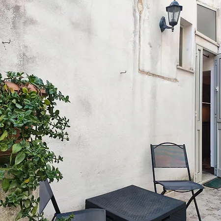 Jazzy House Di Casa Camilla Journey Holiday home *